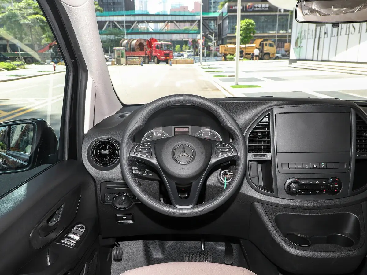 Mercedes-Benz Vito III (W447) Рестайлинг Минивэн L3 — фото 8