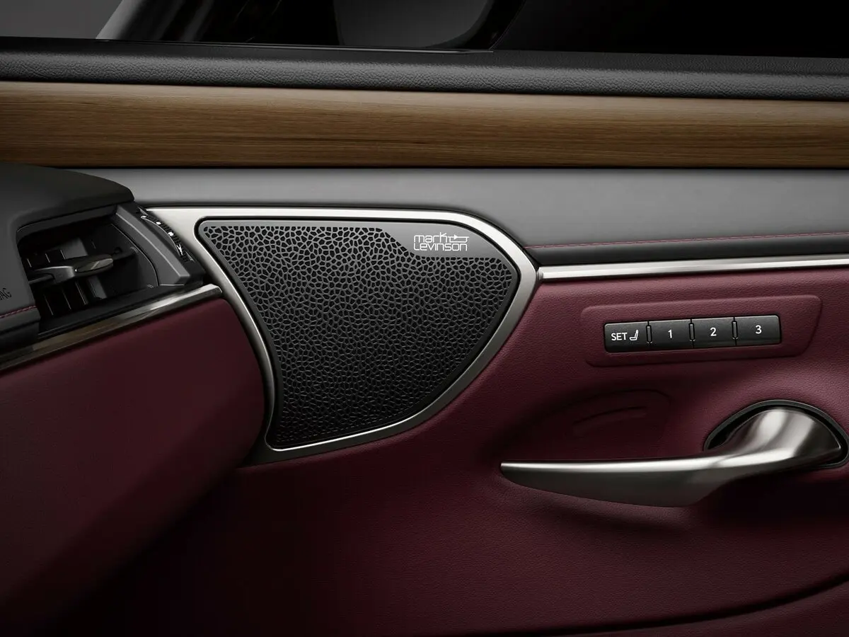 Lexus ES VII Рестайлинг 2 Седан — фото 8