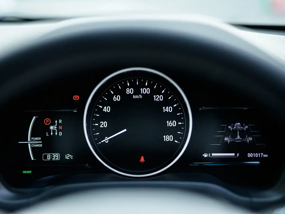 Honda Vezel I Рестайлинг Внедорожник 5 дв. — сүрөт 6