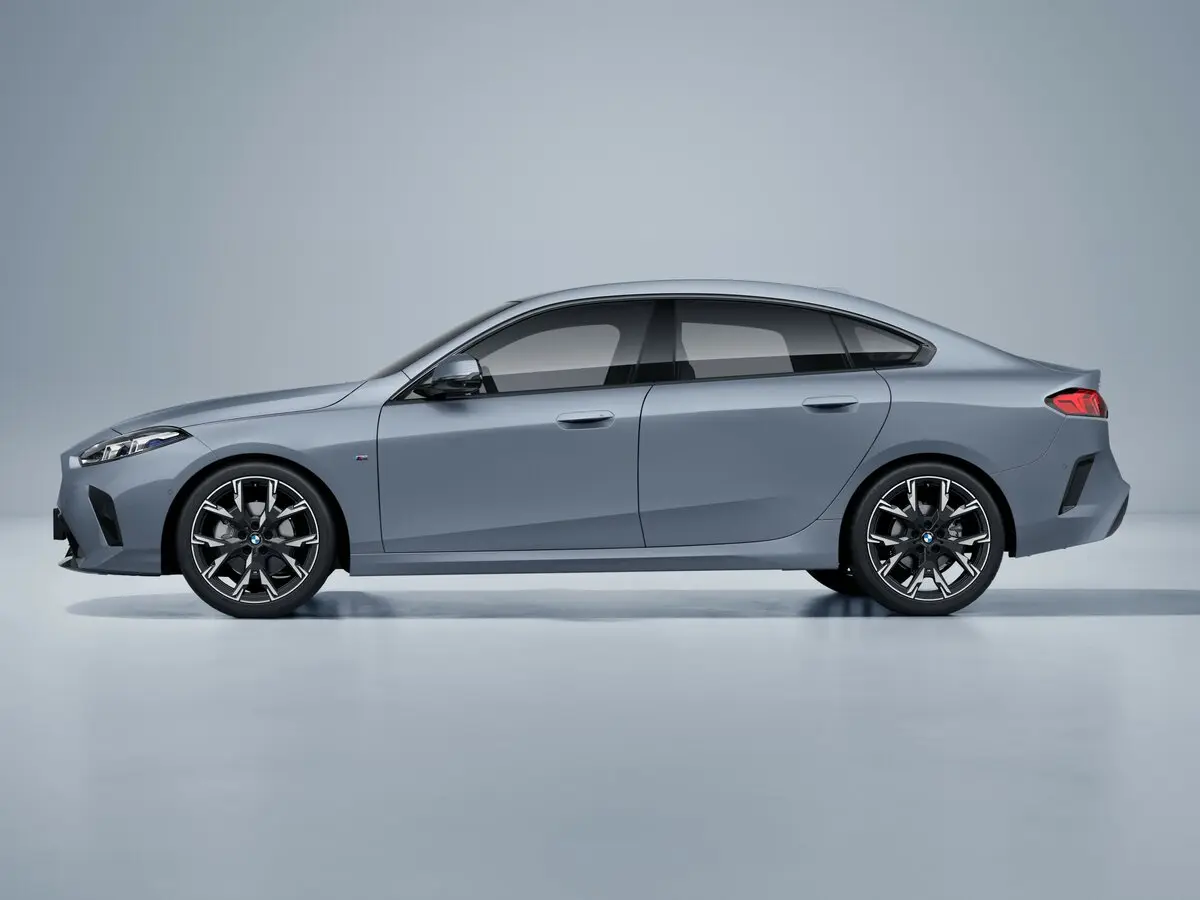 BMW 2 серии F74/78 Седан Gran Coupe L — 照片 2