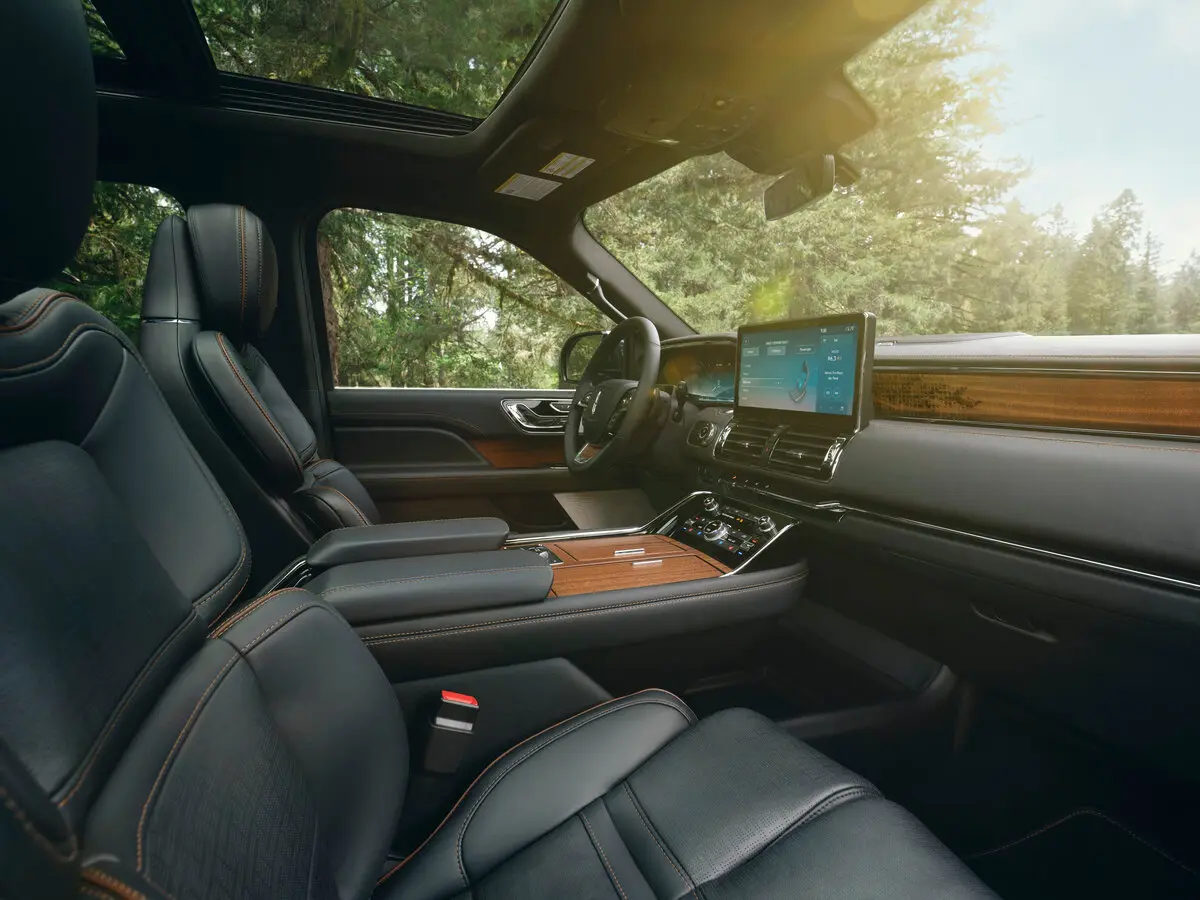 Lincoln Navigator IV Рестайлинг Внедорожник 5 дв. — сүрөт 6