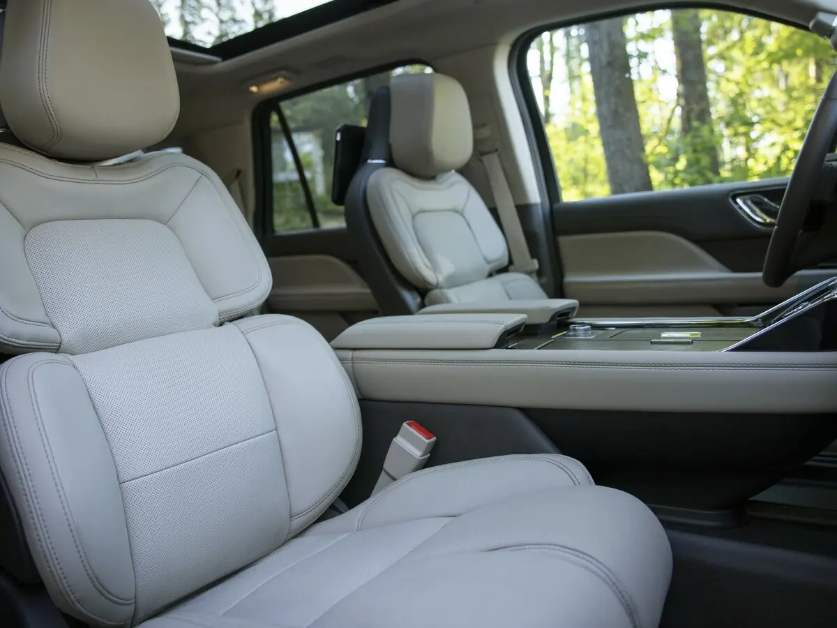 Lincoln Navigator IV Рестайлинг Внедорожник 5 дв. L — сүрөт 7