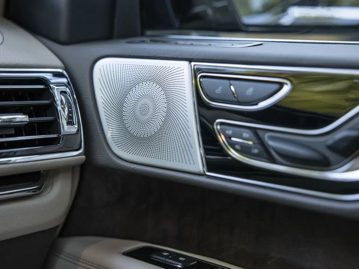 Lincoln Navigator IV Рестайлинг Внедорожник 5 дв. L — сүрөт 11