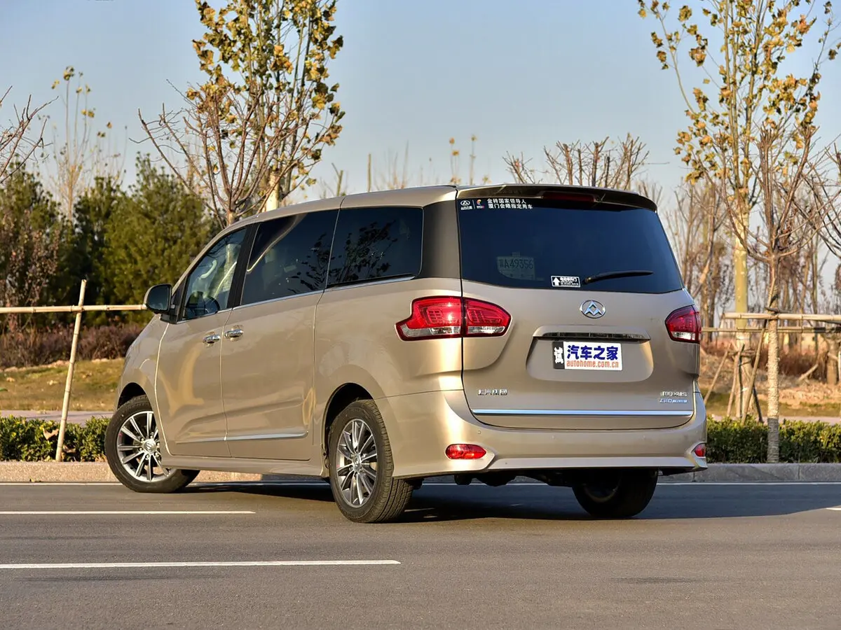 Maxus G10 I Рестайлинг Минивэн — photo 5
