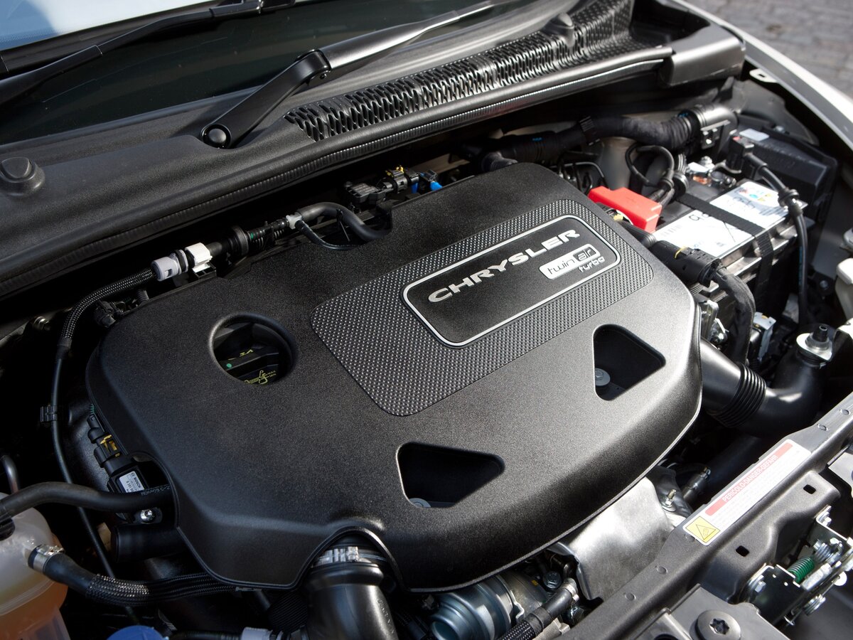 Chrysler Ypsilon 2011 – 2017 Хэтчбек 5 дв.