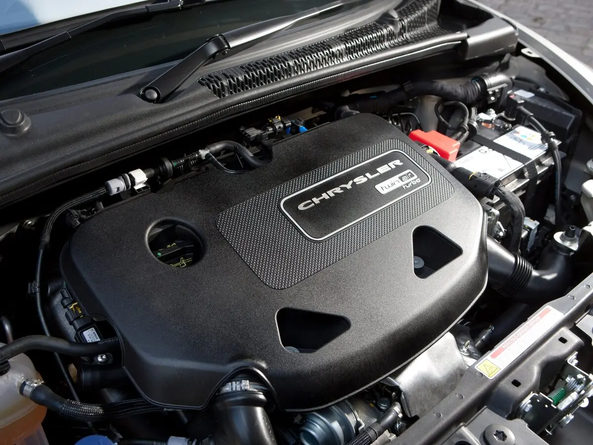 Chrysler Ypsilon 2011 – 2017 Хэтчбек 5 дв. — сүрөт 9