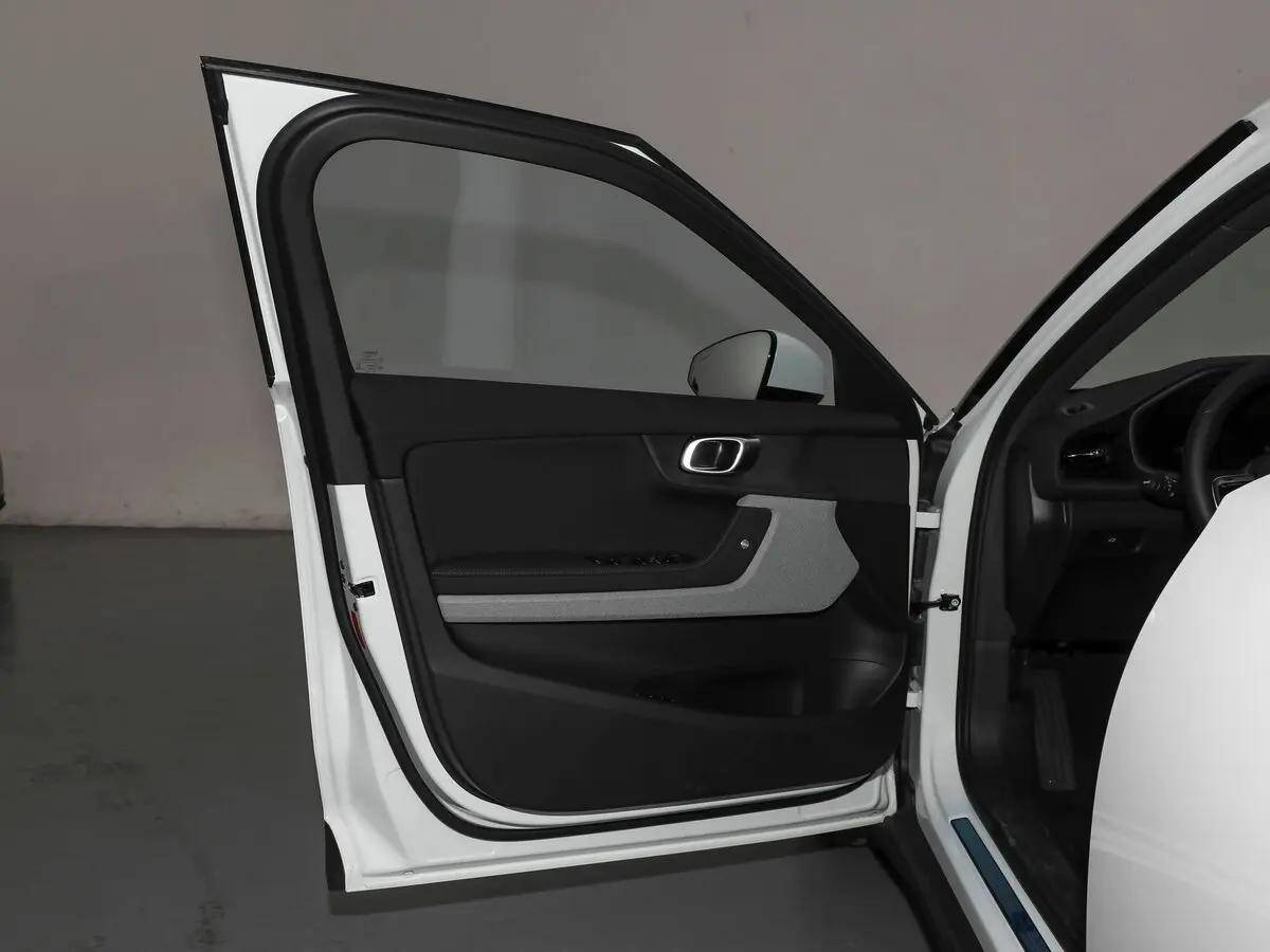 Polestar 2 I Рестайлинг Лифтбек — сүрөт 13