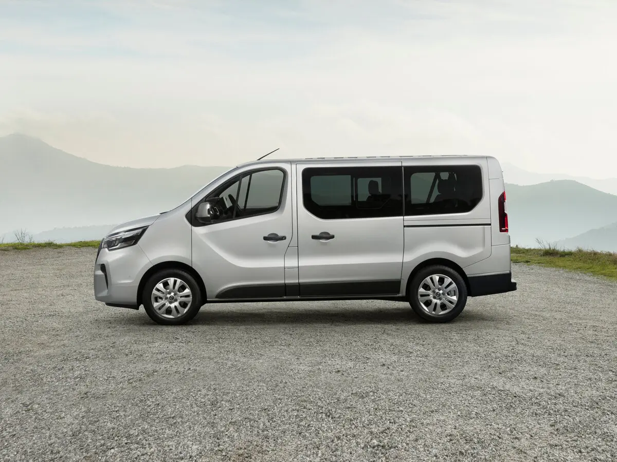 Nissan Primastar II Минивэн Combi — сүрөт 2
