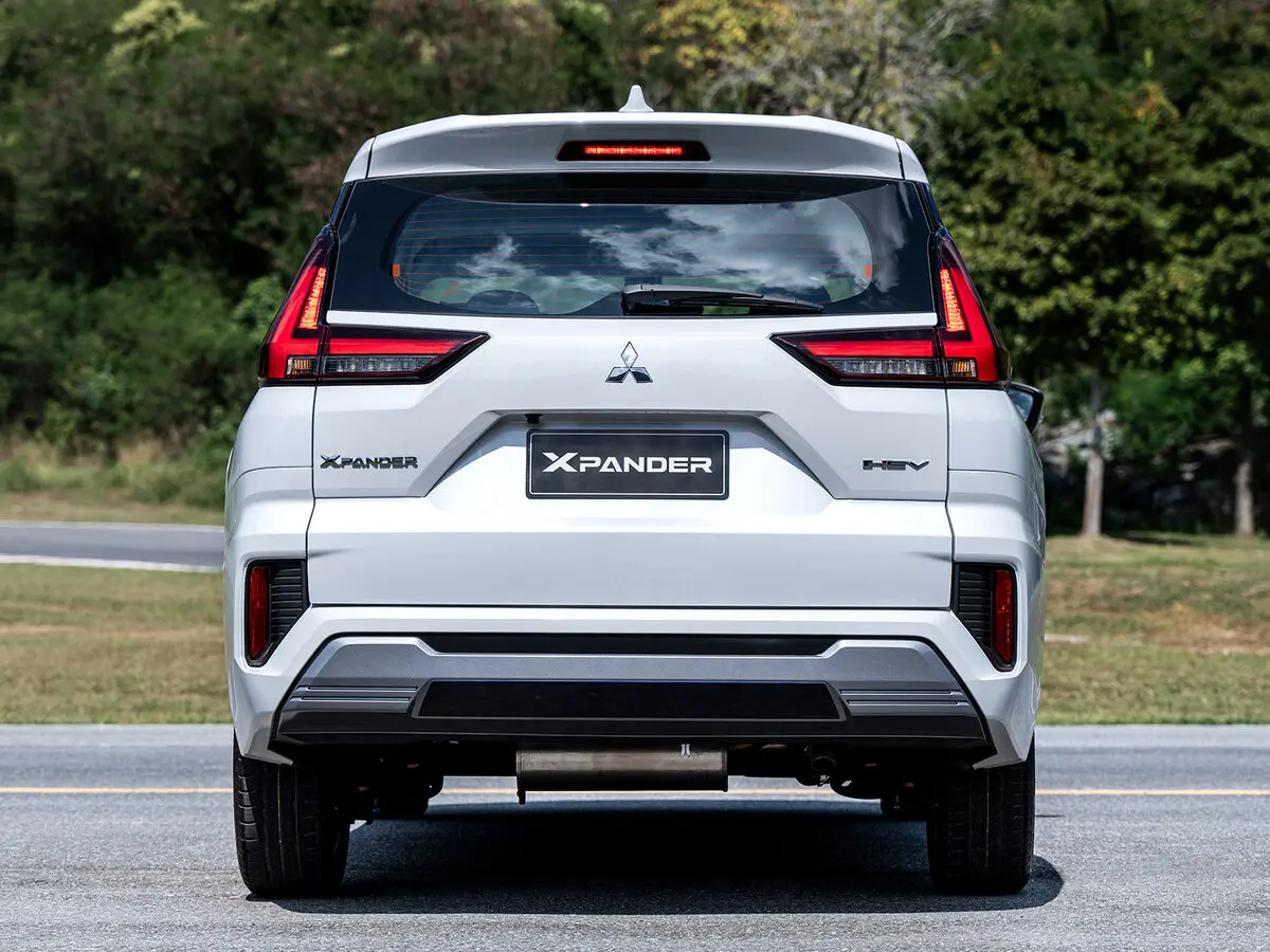 Mitsubishi Xpander I Рестайлинг Внедорожник 5 дв. — сүрөт 4