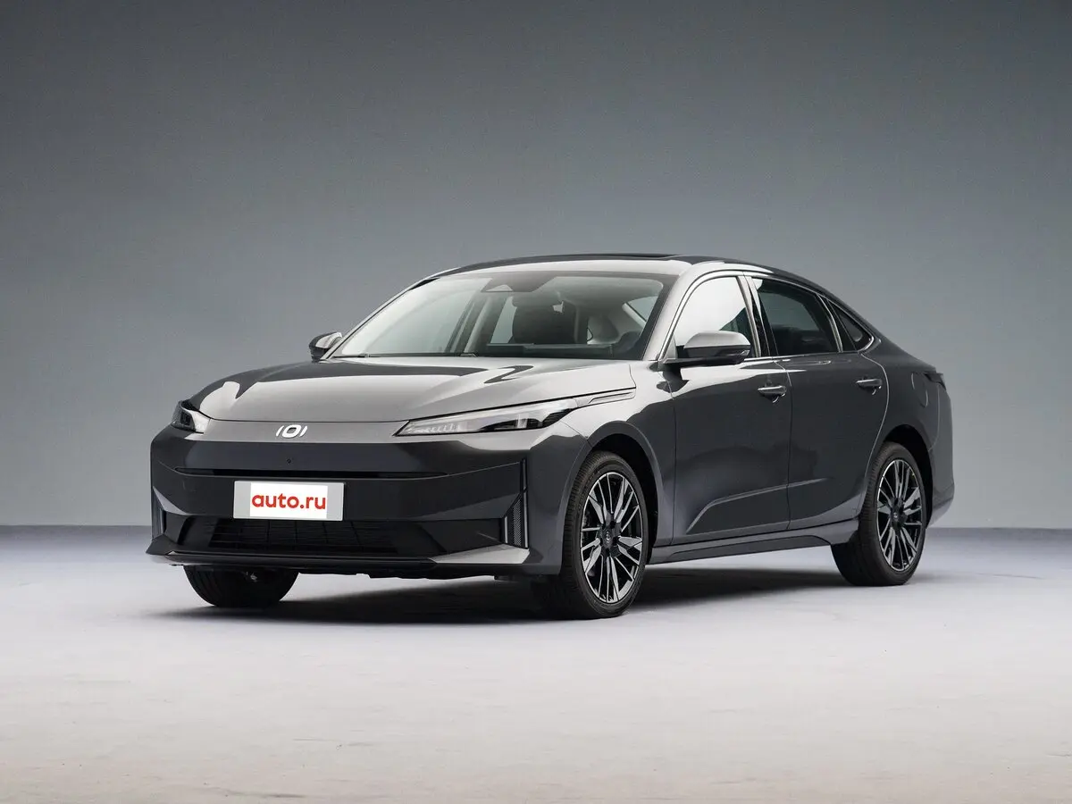 Changan Qiyuan A05 I Рестайлинг