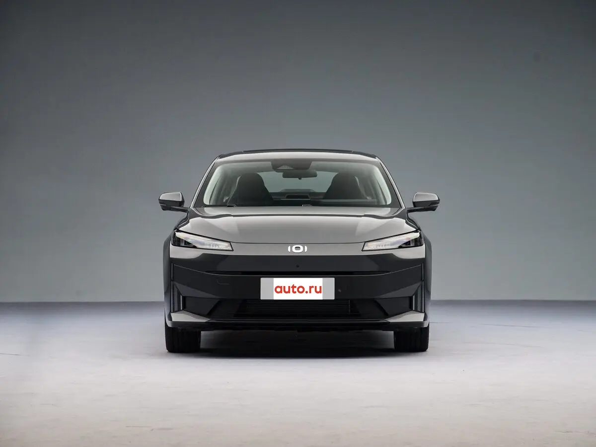 Changan Qiyuan A05 I Рестайлинг Седан — photo 3