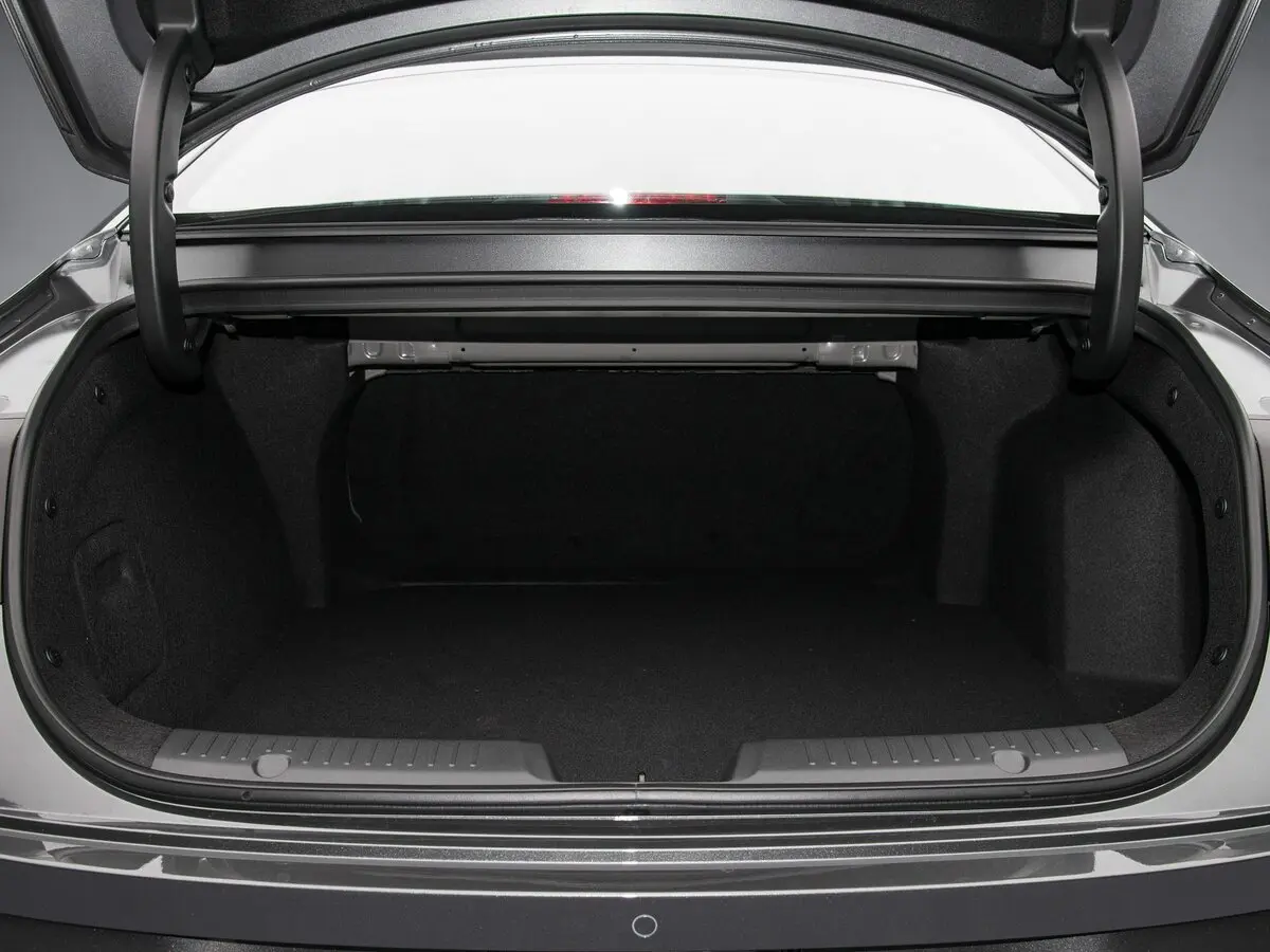Changan Qiyuan A05 I Рестайлинг Седан — photo 14