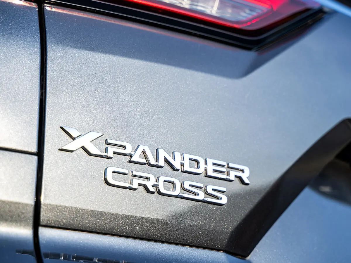 Mitsubishi Xpander I Рестайлинг Внедорожник 5 дв. Cross — 照片 12