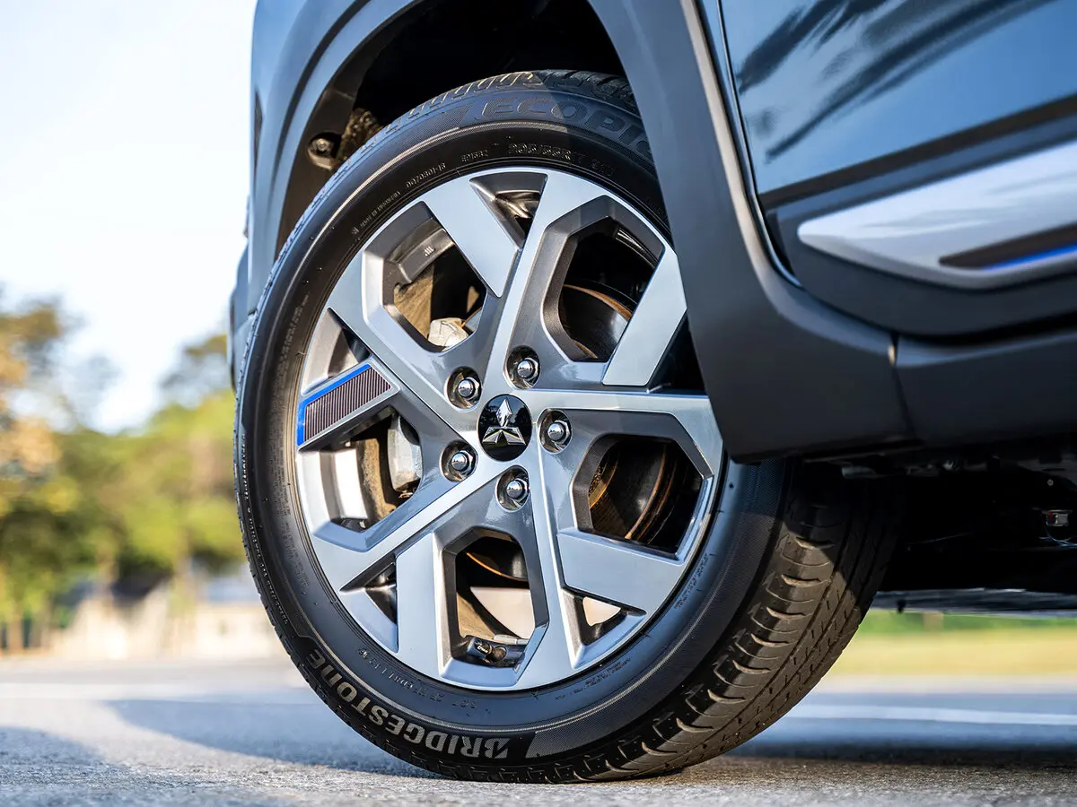 Mitsubishi Xpander I Рестайлинг Внедорожник 5 дв. Cross — 照片 13
