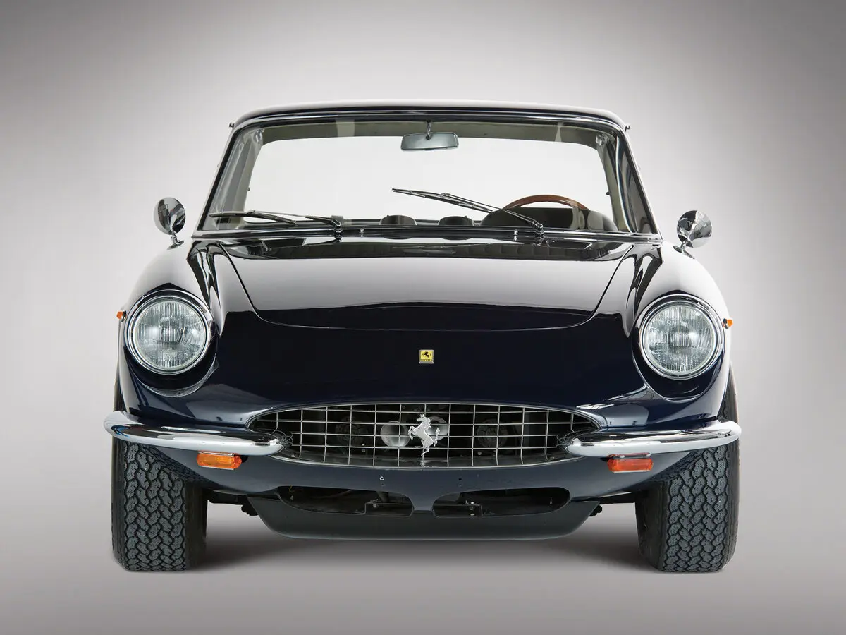 Ferrari 365 GTC 1968 – 1970 Купе — сүрөт 3