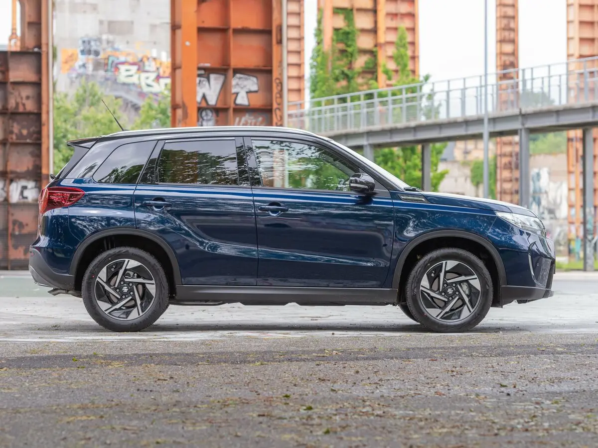 Suzuki Vitara II Рестайлинг 2 Внедорожник 5 дв. — 照片 2