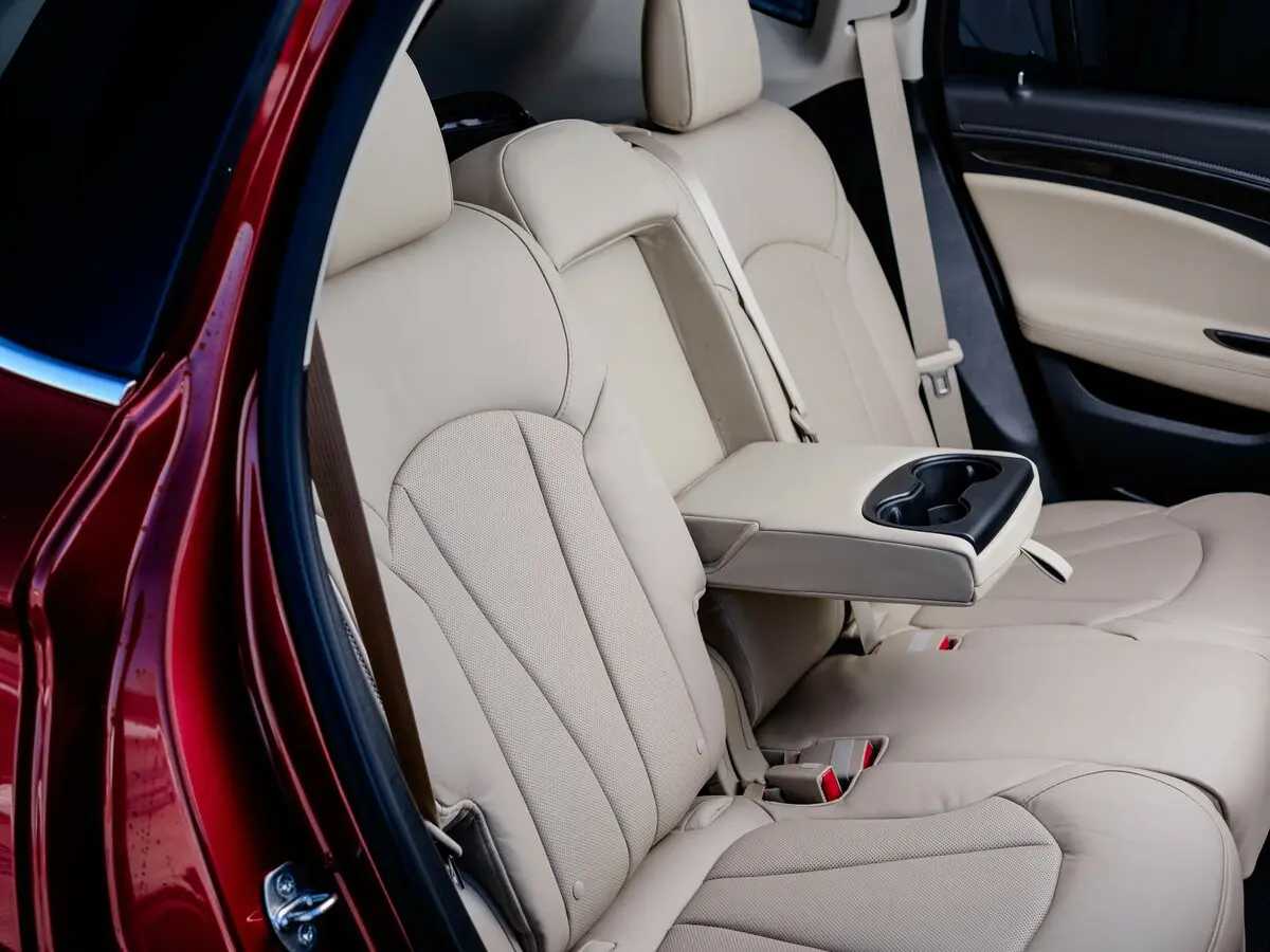 Buick Envision I Рестайлинг Внедорожник 5 дв. — photo 9