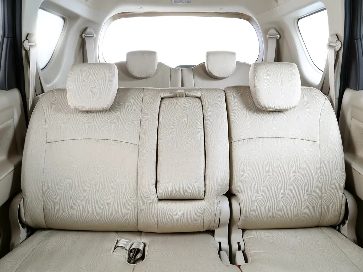 Suzuki Ertiga I Рестайлинг Компактвэн — сүрөт 7