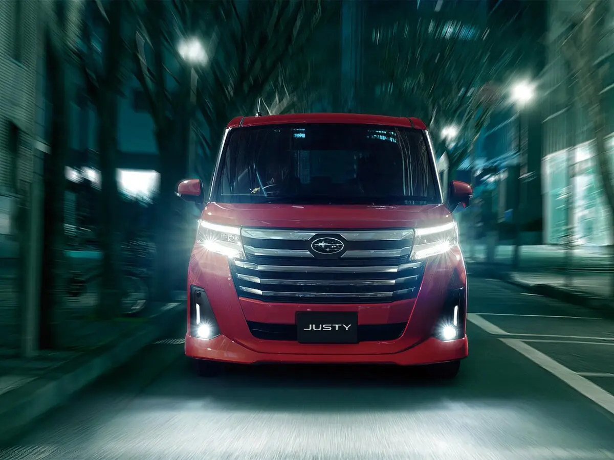 Subaru Justy V Рестайлинг Микровэн — сүрөт 3