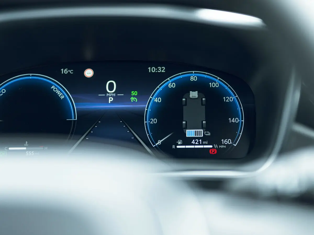 Suzuki Swace I Рестайлинг Универсал 5 дв. — сүрөт 13