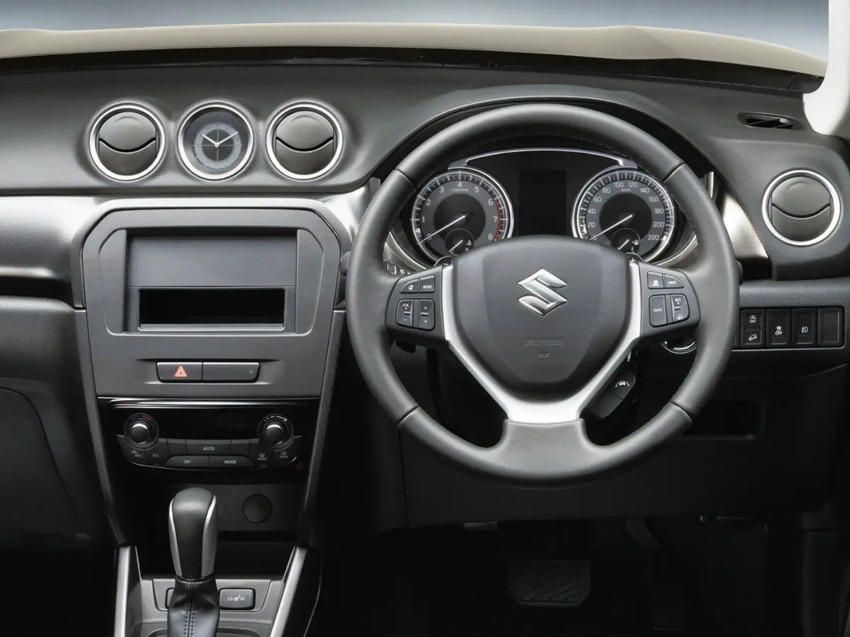 Suzuki Escudo IV Рестайлинг Внедорожник 5 дв. — сүрөт 3