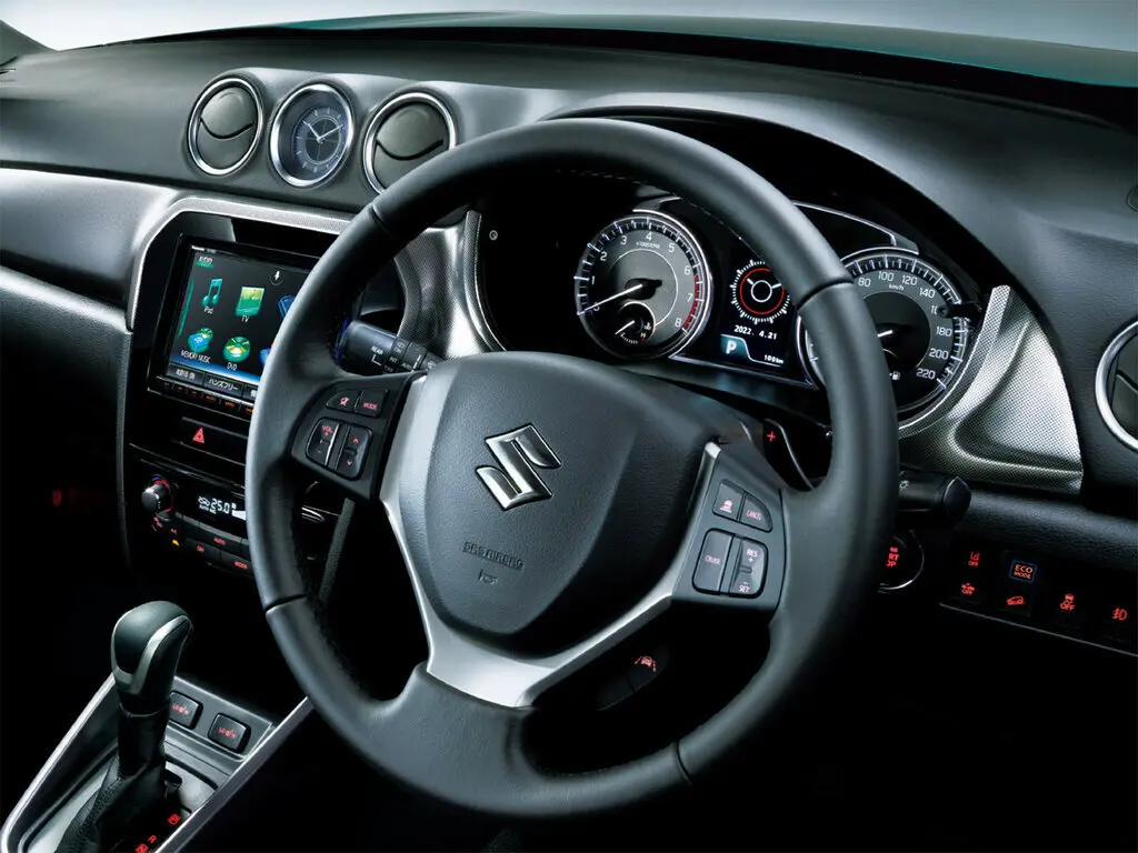 Suzuki Escudo IV Рестайлинг Внедорожник 5 дв. — сүрөт 5