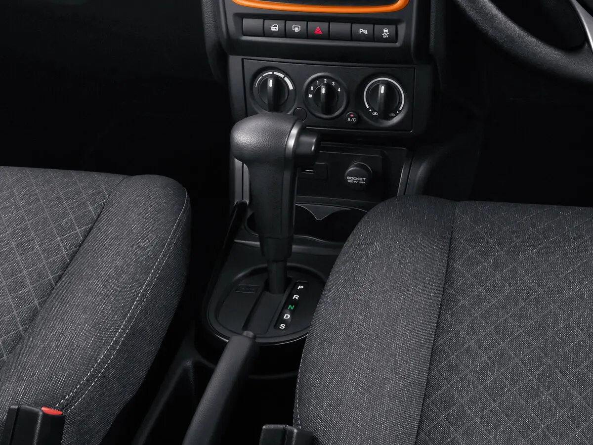 Proton Saga III Седан — photo 9