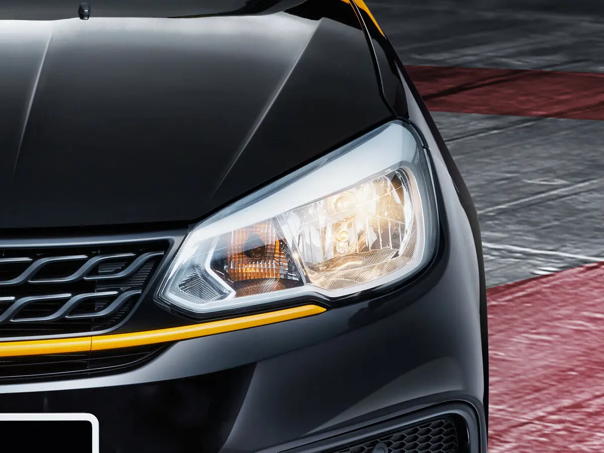 Proton Saga III Седан — photo 12