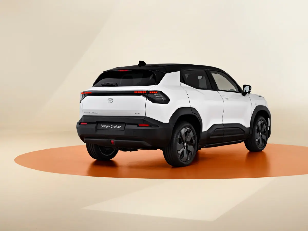 Toyota Urban Cruiser IV Внедорожник 5 дв. — фото 5