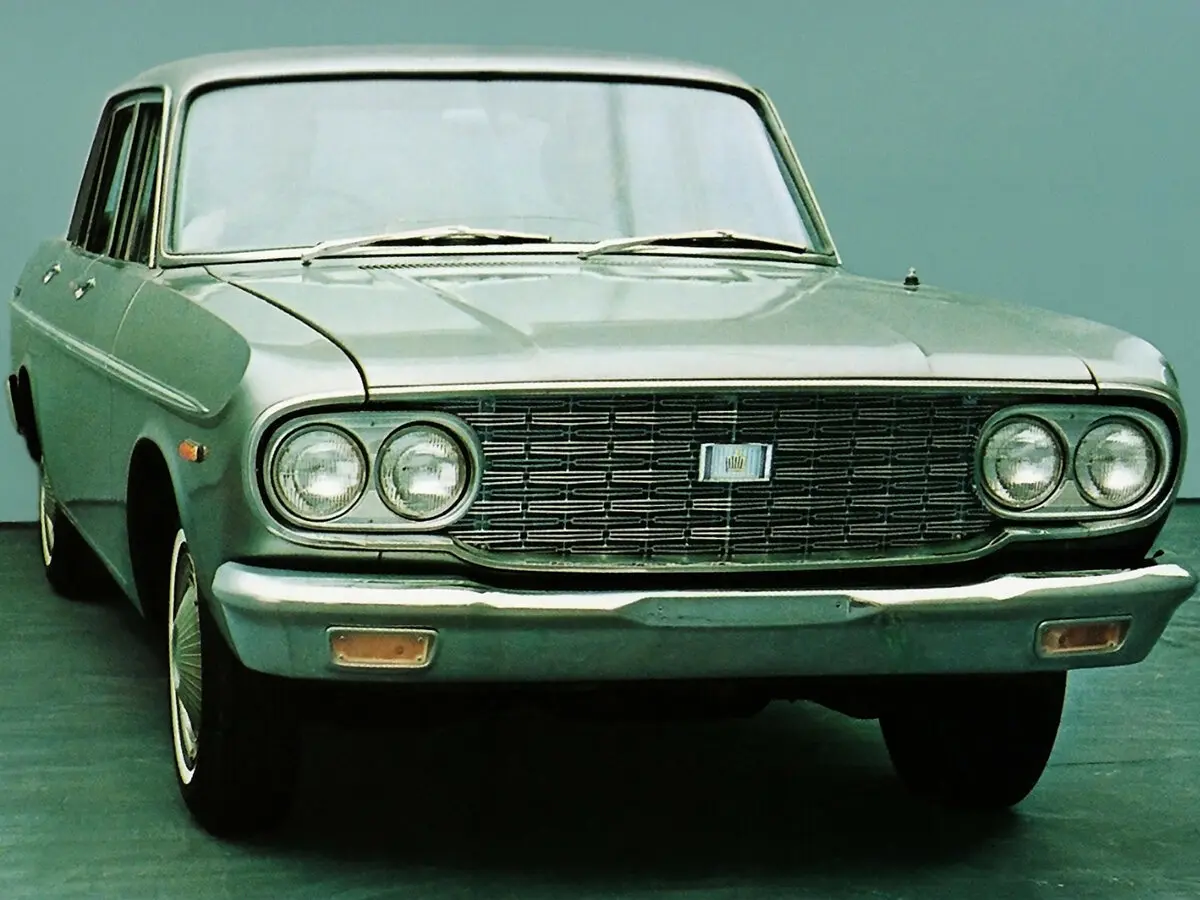 Toyota Crown II (S40) Седан — сүрөт 2