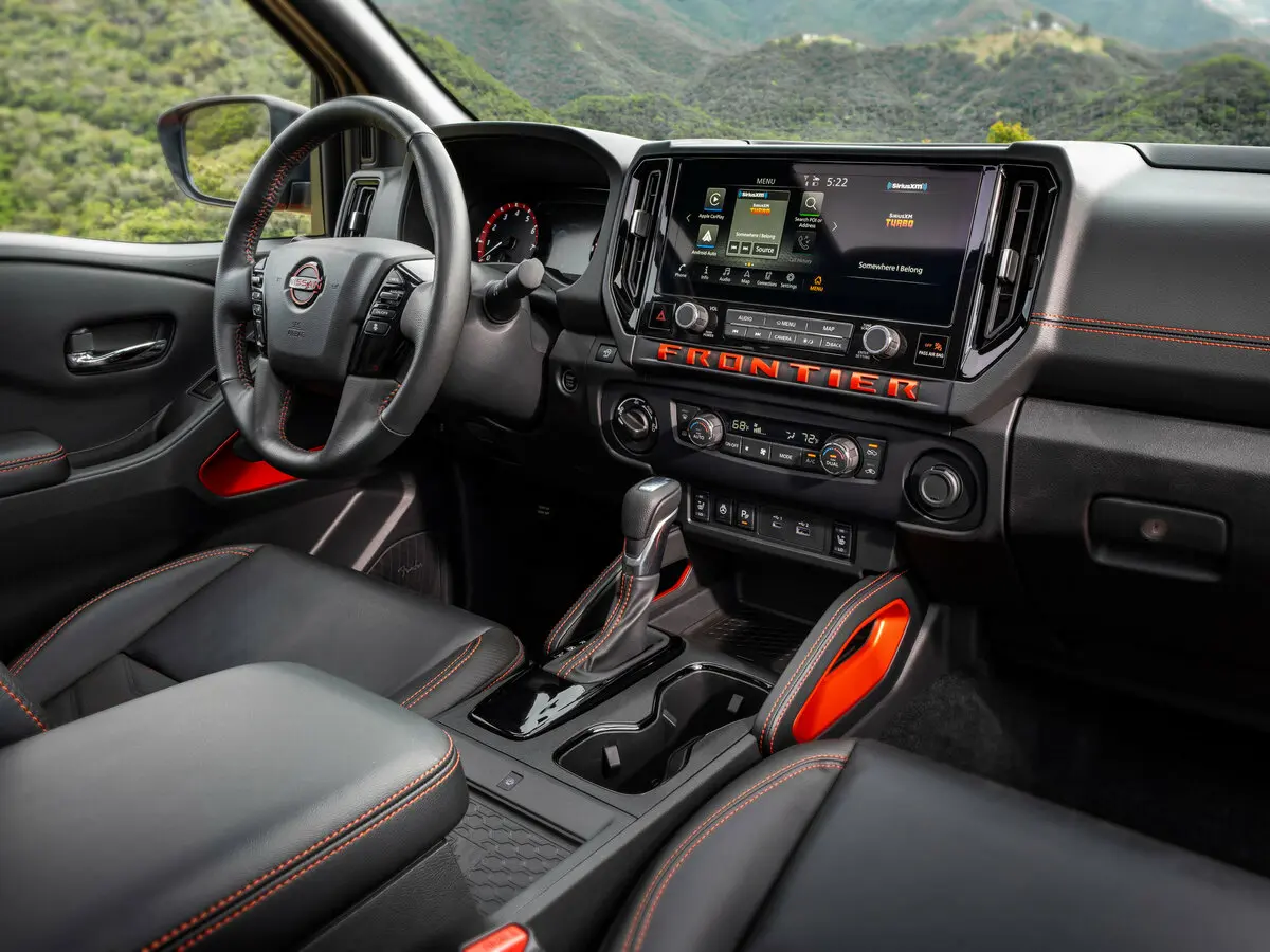 Nissan Frontier III Рестайлинг Пикап Двойная кабина Crew Cab — фото 7