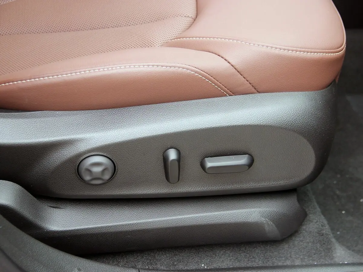 Buick Envision I Рестайлинг 2 (China Market) Внедорожник 5 дв. — сүрөт 15