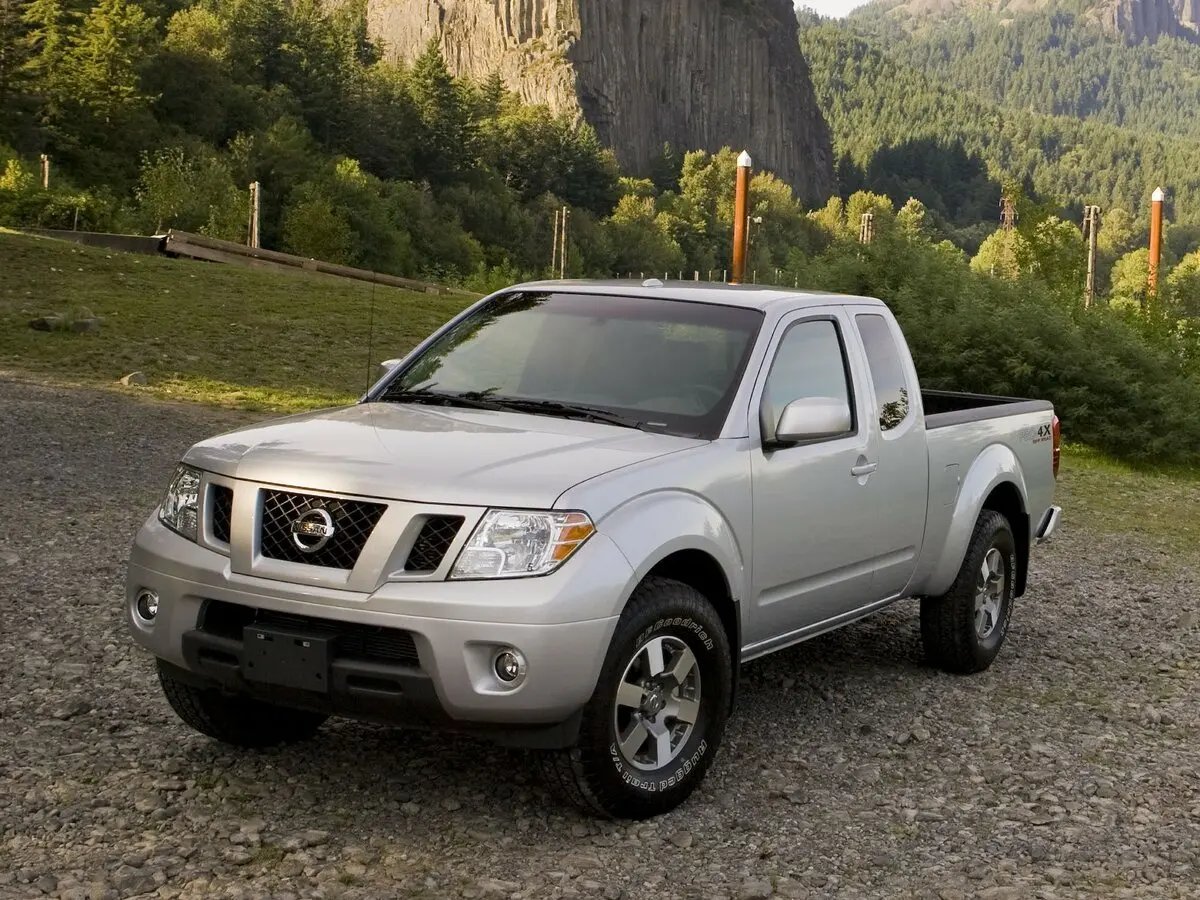 Nissan Frontier II Рестайлинг Пикап Полуторная кабина King Cab — фото 2