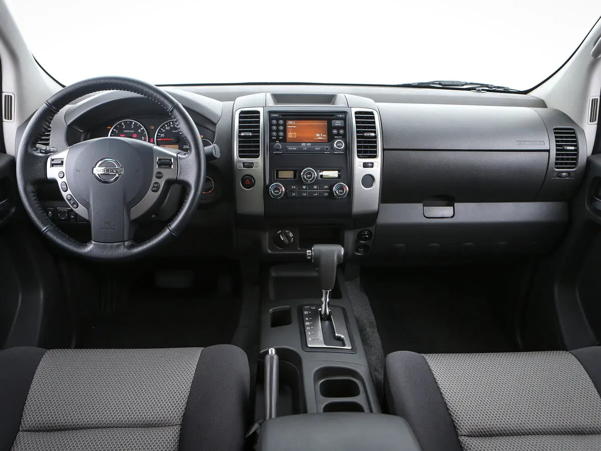 Nissan Frontier II Рестайлинг Пикап Полуторная кабина King Cab — фото 7