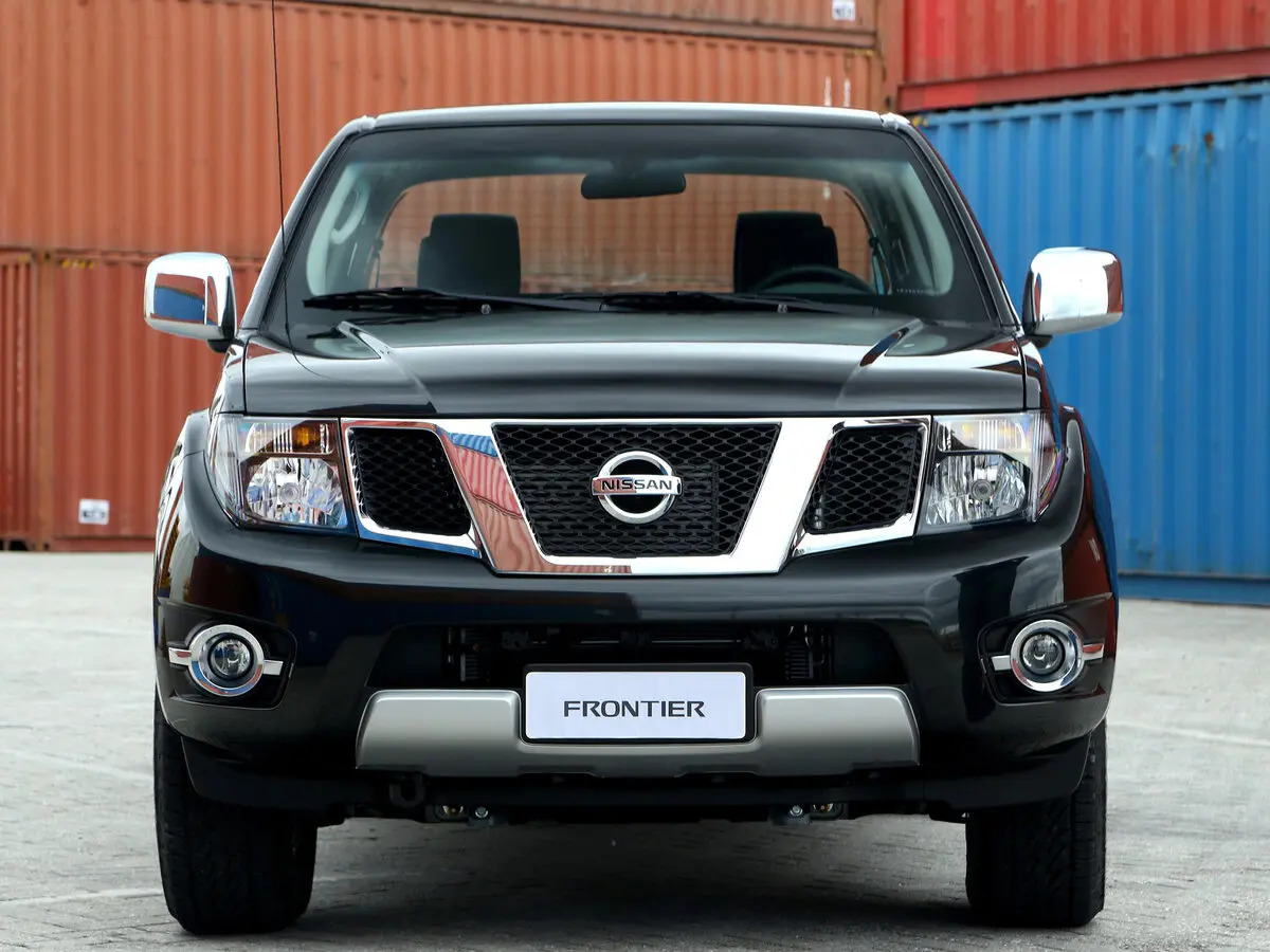 Nissan Frontier II Рестайлинг Пикап Двойная кабина Crew Cab Long — фото 2