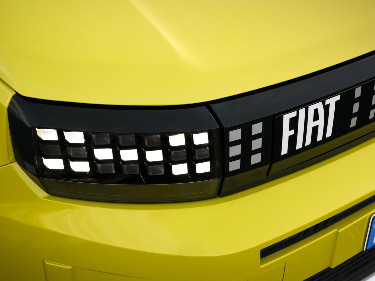 Fiat Grande Panda 2024 – н.в. Хэтчбек 5 дв. — фото 11
