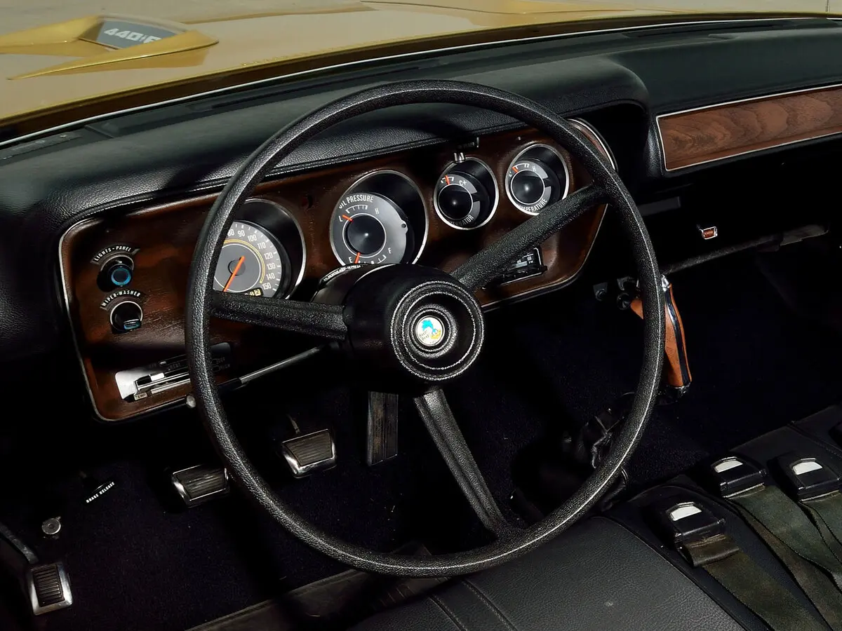 Plymouth Road Runner II Купе-хардтоп — 照片 8