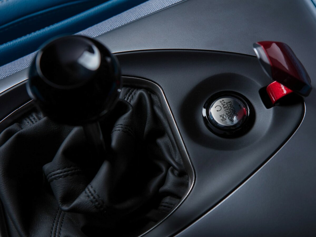 AC Cobra GT 2023 – н.в. Родстер Roadster — фото 11