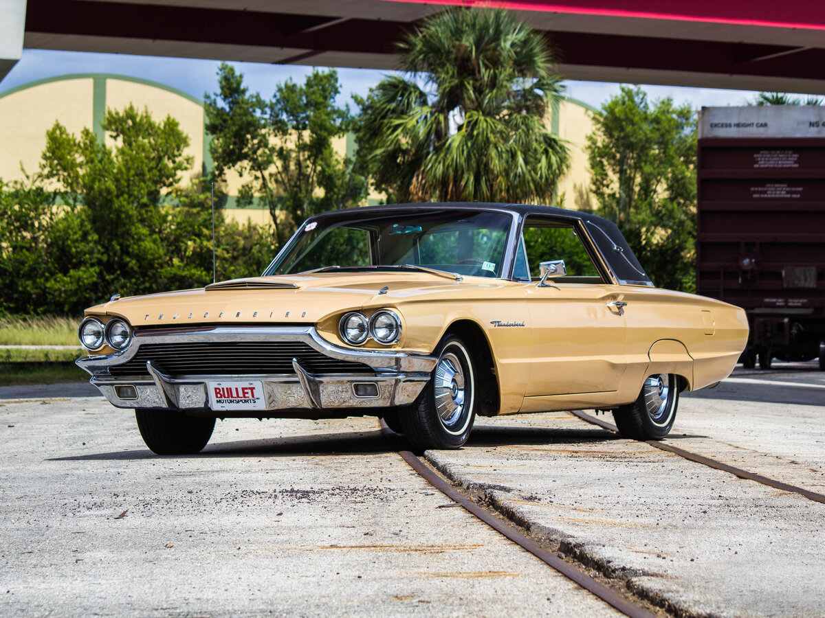 Ford Thunderbird IV Купе-хардтоп