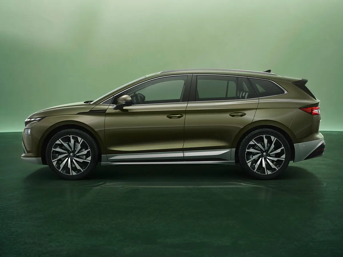 Skoda Enyaq I Рестайлинг Внедорожник 5 дв. — 照片 2