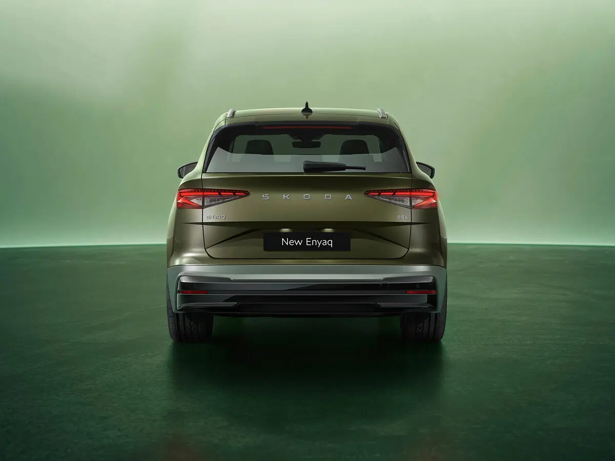 Skoda Enyaq I Рестайлинг Внедорожник 5 дв. — 照片 4