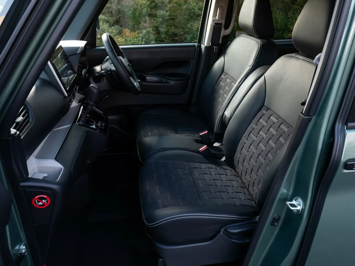 Mitsubishi Delica Mini I Микровэн — сүрөт 8