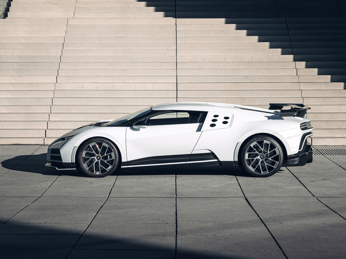 Bugatti Centodieci 2022 – 2022 Купе — фото 2