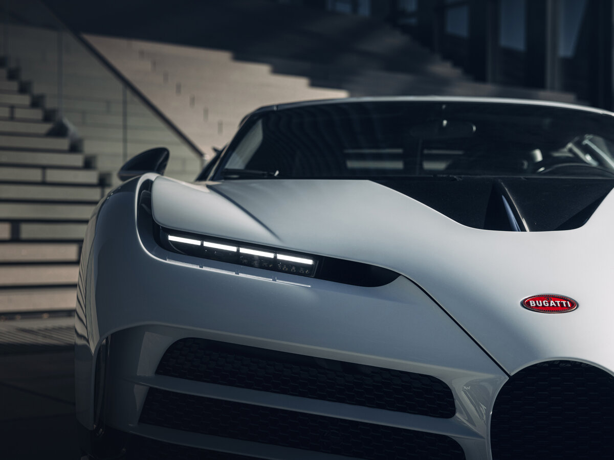 Bugatti Centodieci 2022 – 2022 Купе — фото 13