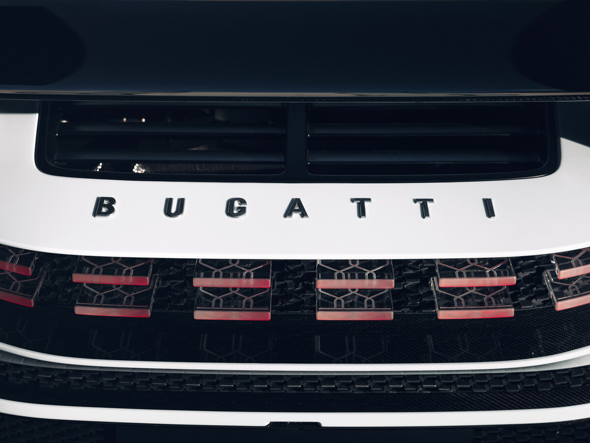 Bugatti Centodieci 2022 – 2022 Купе — фото 16