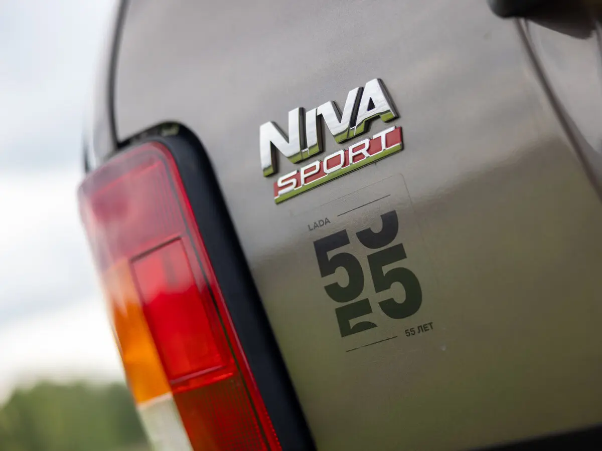 Lada (ВАЗ) Niva Legend I Внедорожник 3 дв. Sport — photo 22