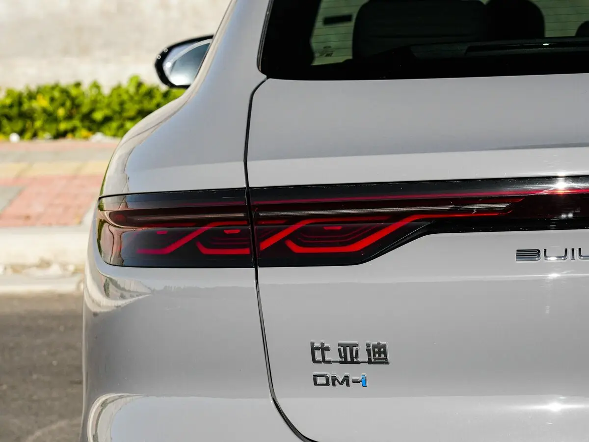 BYD Han I Рестайлинг 2 Седан DM — сүрөт 15