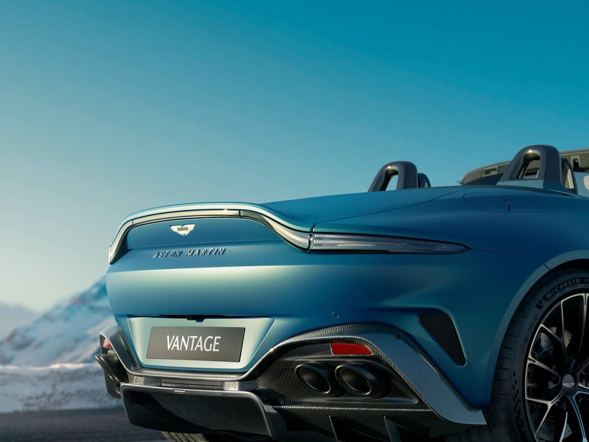 Aston Martin V8 Vantage IV Рестайлинг Родстер — фото 8