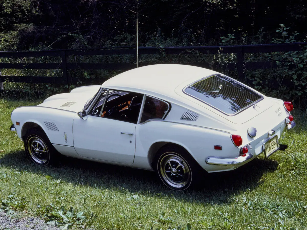 Triumph GT6 II Купе — 照片 2