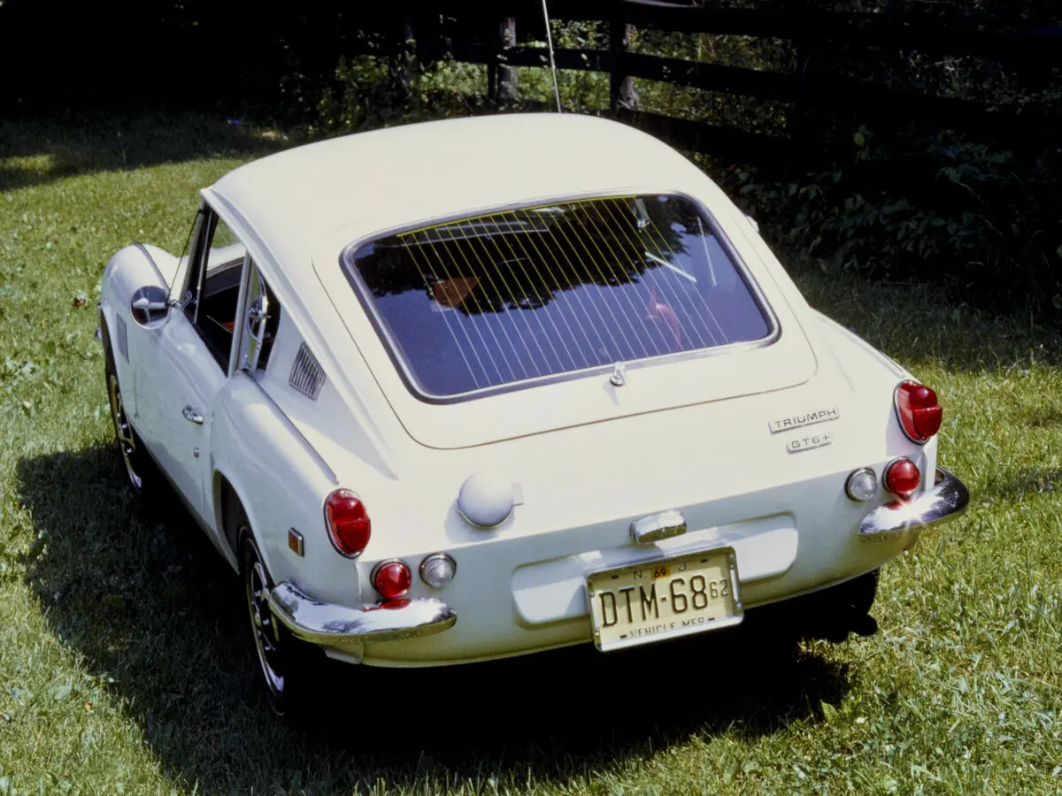 Triumph GT6 II Купе — 照片 4
